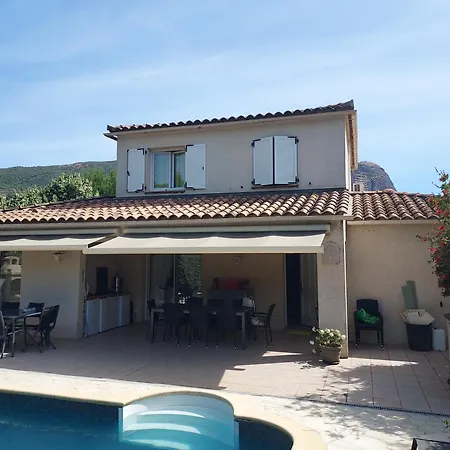 Veronique Bed & Breakfast