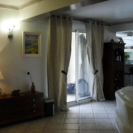 Veronique 3* Апьето