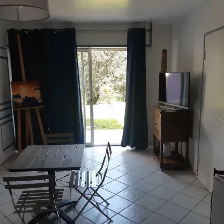 Veronique Bed & Breakfast