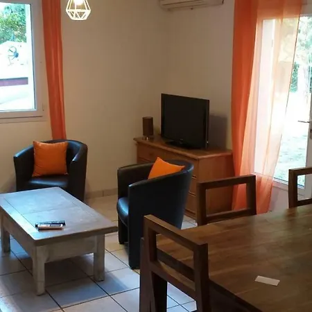 Veronique 3*