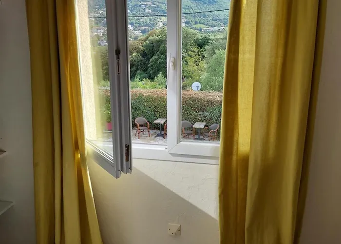 Veronique Nocleg ze śniadaniem Appietto