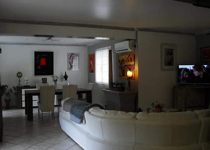 Nocleg ze śniadaniem Veronique 3*