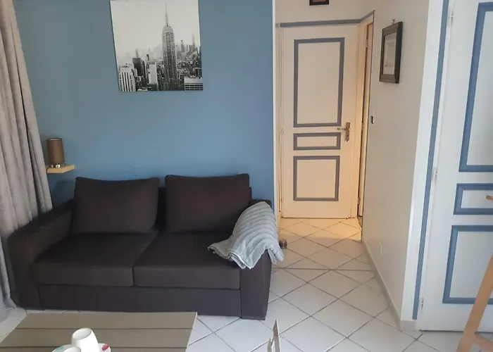 Veronique Nocleg ze śniadaniem